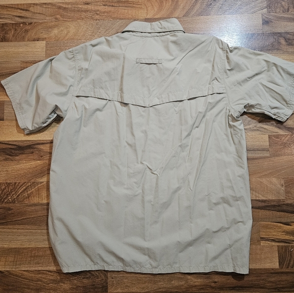 Cabela's Guidewear Men's XL Beige Button Vented Nylon Shirt - Picture 10 of 11